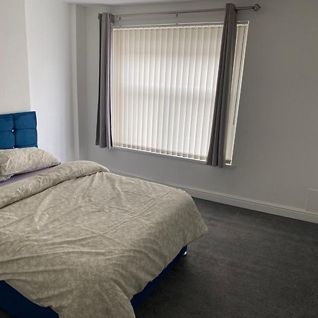 Marvellous Room 2 Stoke-on-Trent Esterno foto